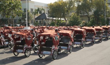 Berkat Becak Listrik Gratis dari Prabowo, Penarik Becak di Ngawi Tak Perlu Lelah Mengayuh Lagi