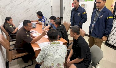 Tahap II Kasus Judi Online Dilaksanakan, Bareskrim Polri Serahkan 5 Tersangka dan Barang Bukti Rp55 Miliar ke Jaksa