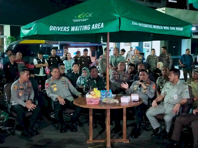 Atasi Tawuran, Kapolda Metro Jaya Adakan Rembug Bersama Warga 