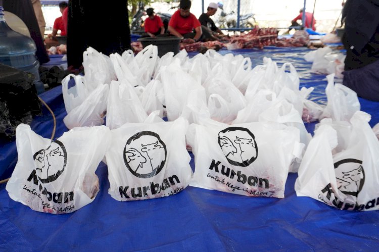 Bakrie Group melalui Bakrie Amanah Salurkan 157 Hewan Kurban di Hari Raya Idul Adha 1445 H