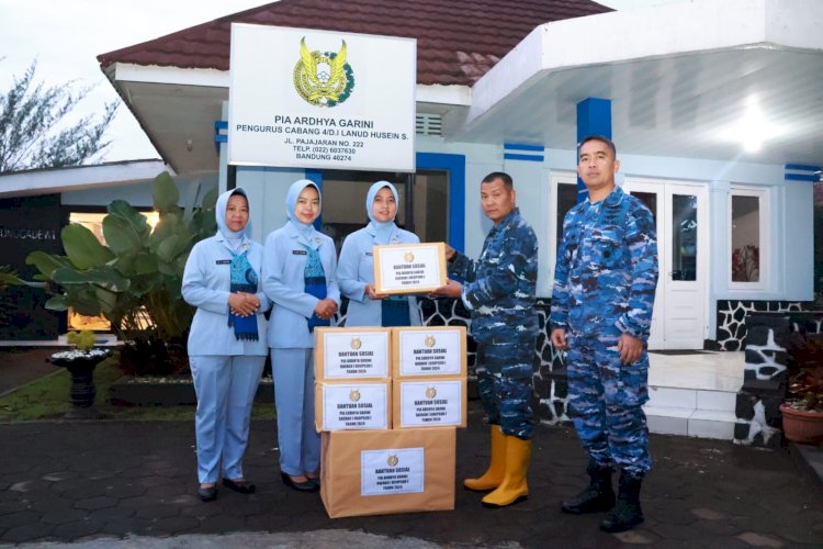 Salurkan Bantuan ke Kabupaten Cianjur,  Aksi Kemanusiaan Bentuk Nyata Komitmen PIA Ardhya Garini Cabang 4/D.I Lanud Husein Sastranegara