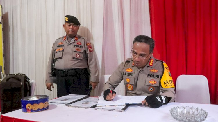 Kapolres Metro Jakarta Timur Tinjau Pos PAM PGC Cililitan dalam Rangka Ops Ketupat Jaya 2025