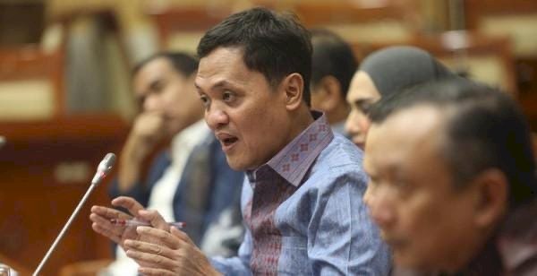 Ketua Komisi III DPR RI Bantah Isu Penghapusan SKCK