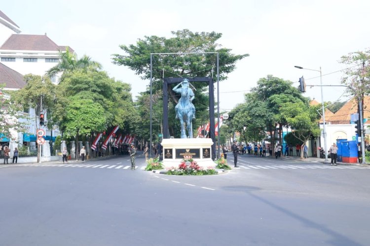 Kapolri Resmikan Patung M. Jasin, Abadikan Sejarah Polisi Istimewa