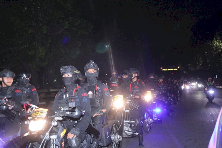 Libatkan 135 Personel Gabungan, Polda Metro Jaya Gelar Patroli Skala Besar