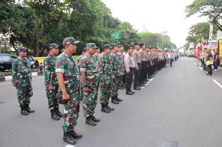 Jalan Benyamin Sueb Dipadati Jemaah, Kemayoran Bersholawat Berlangsung Khidmat dan Lancar