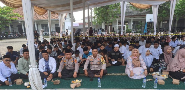 Maulid Nabi di SMAN 1 Cikarang Timur: Meresapi Pesan Kemanusiaan untuk Generasi Muda