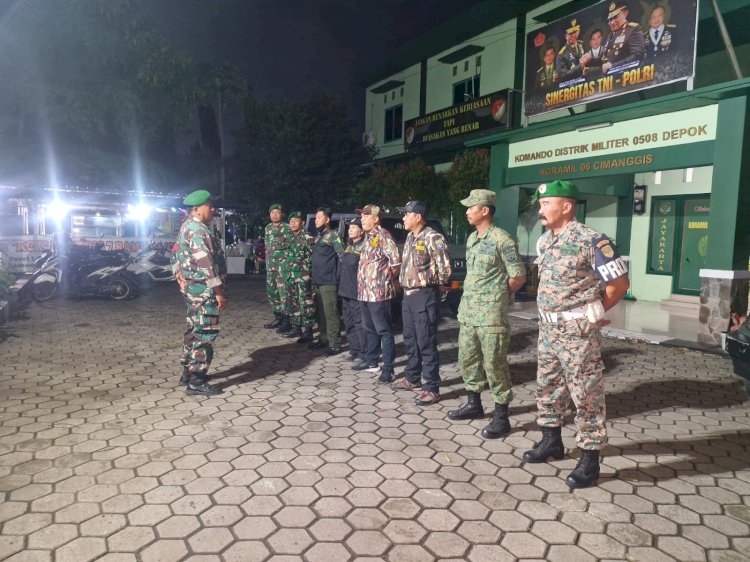 Patroli Malam Gabungan Koramil 06/Cimanggis Jaga Kondusivitas Wilayah