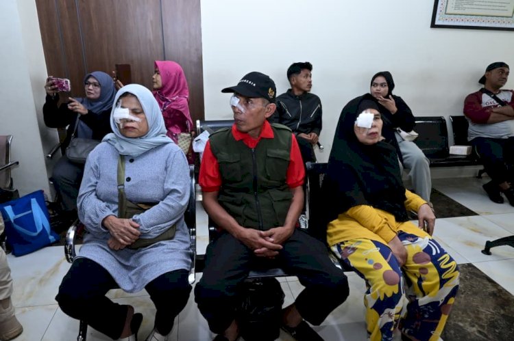 Wujud Kepedulian TNI, Danlanud Husein Sastranegara Pimpin Bakti Sosial Kesehatan untuk Masyarakat