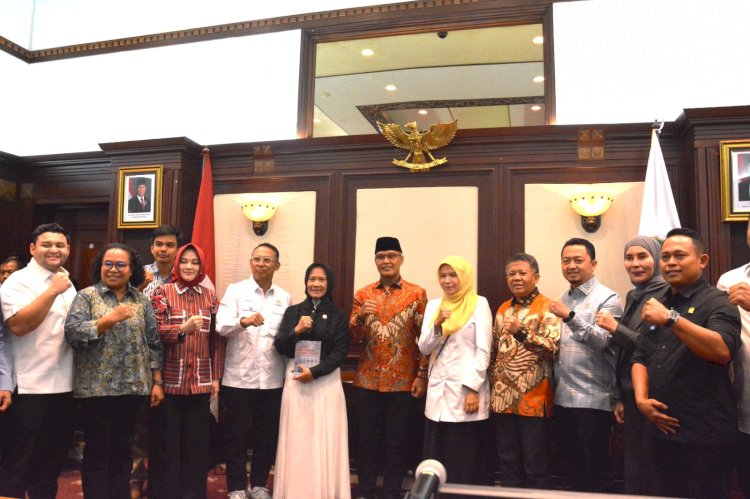 Wakil Ketua Komisi I DPR RI Tegaskan Revisi UU Penyiaran Jadi Kebutuhan Utama di Tengah Perkembangan Teknologi