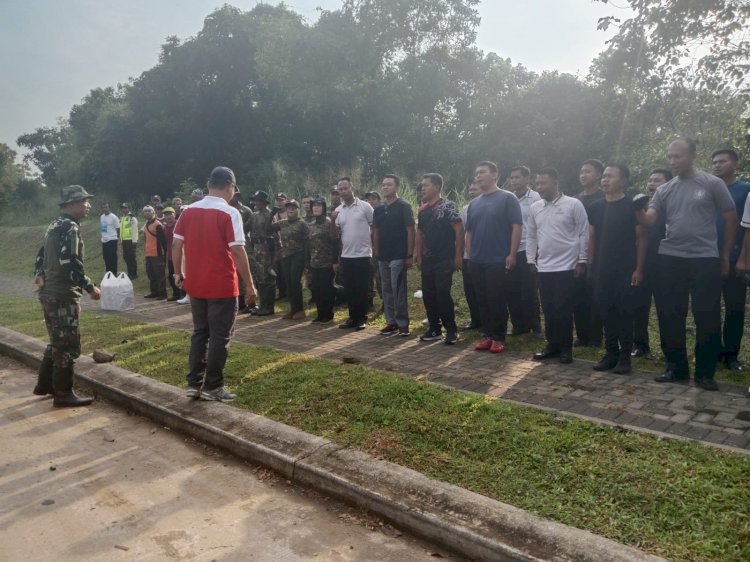 Karya Bakti Semangat Gotong Royong Dalam Rangka HUT ke-80 TNI Serta Hari Kebersihan Internasional Kecamatan Tapos