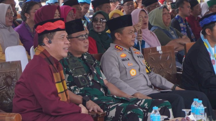 Ultah KOOD ke-25, Wali Kota dan Warga Depok Kompak Ngawal Budaya