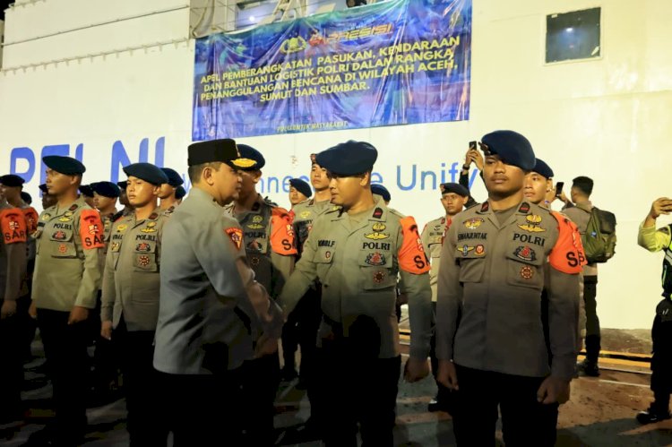 Polri Terus Kirimkan Pasukan serta Logistik ke Wilayah Terdampak Bencana di Sumatera, Sinergi Kemanusiaan Bersama PT Pelni