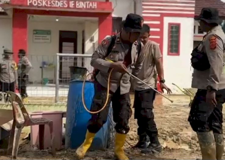 Polres Langsa Bersama PLN dan Warga Laksanakan Aksi Kemanusiaan Pascabanjir di Aceh Tamiang