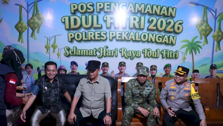 Solid! Plt Bupati dan Kapolres Serta Dandim Pekalongan Kompak Cek Pos Pam
