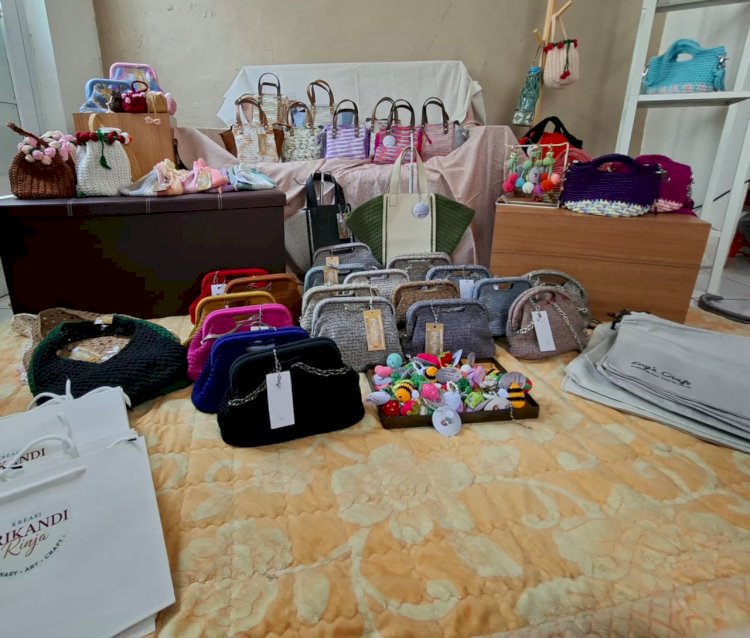 Eng's Craft Siap Tampilkan Karya Terbaik