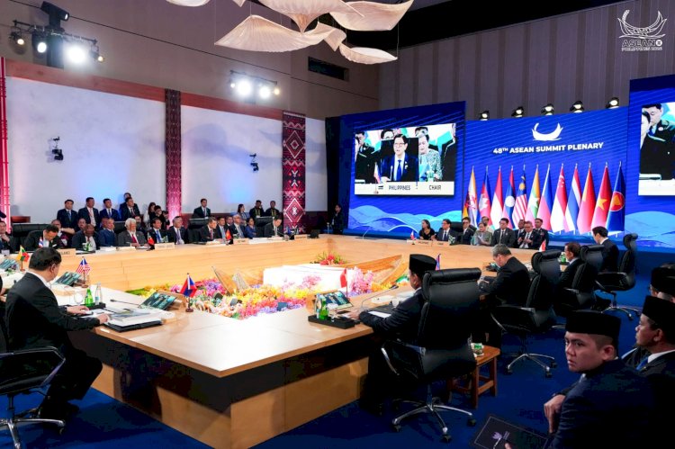 Prabowo Ajak ASEAN Kebut Pengembangan Energi Terbarukan dan Jaringan Listrik Trans Borneo