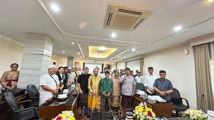The Oracle of Usadha Menjawab Pertanyaan yang Selama Ini Tak Berani Ditanyakan Generasi Muda Bali tentang Tradisi Leluhurnya
